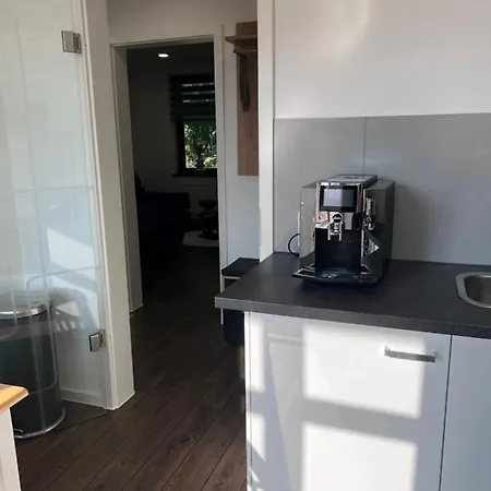 Zentrale  *