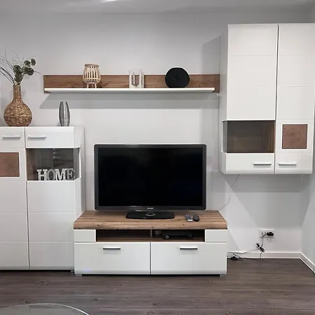 Zentrale  *